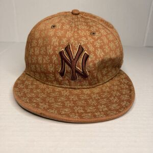 New Era New York Yankees MLB 59FIFTY Hat All-over Monogram Logo Pattern Baseball